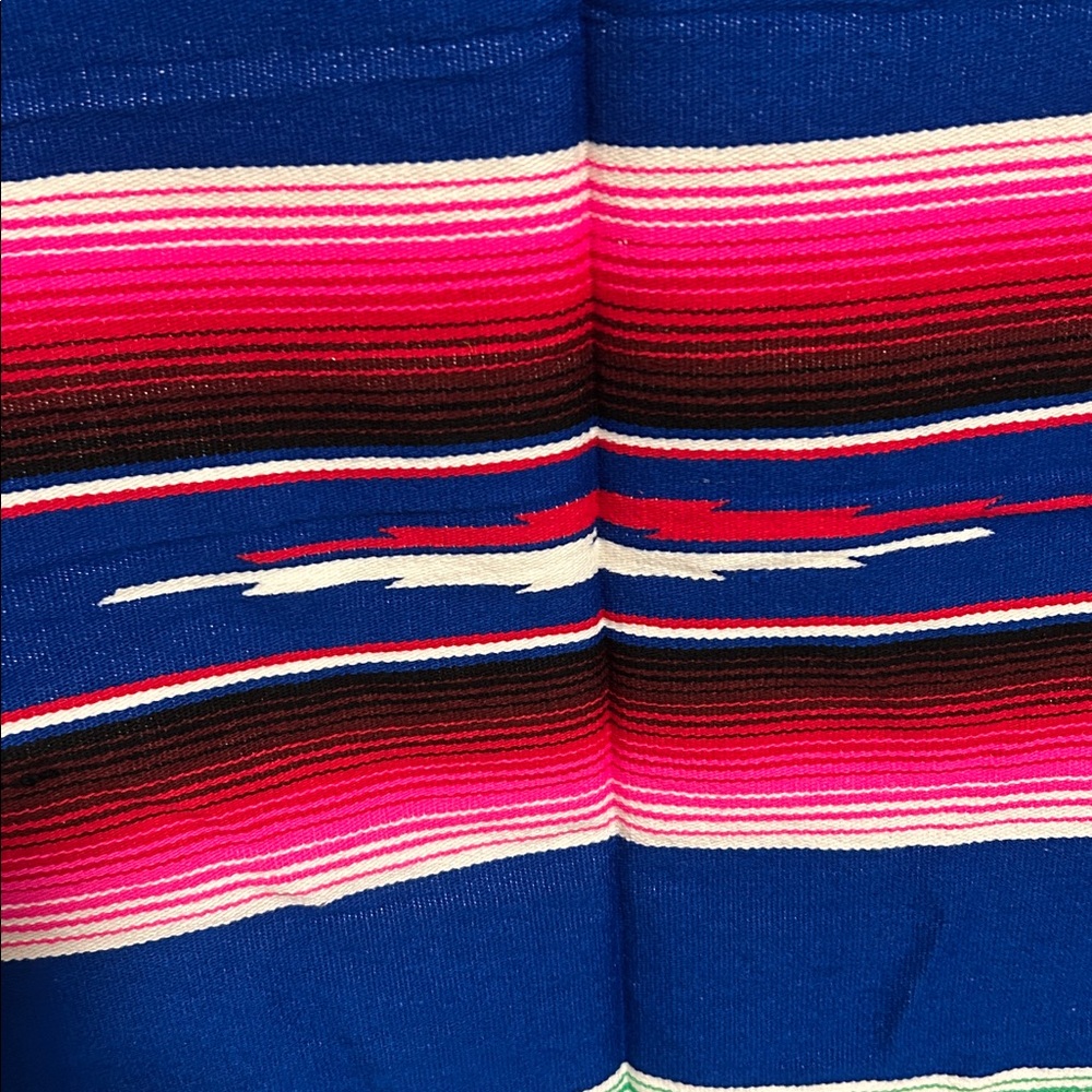 Mexican Serape Vibrant Multi-Colored 84 L X 60 1/2 Full Size Blanket Fringes - Picture 12 of 14